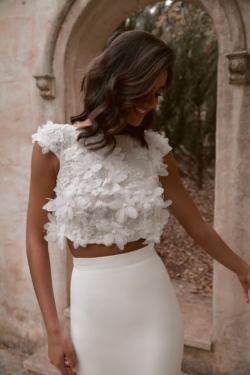 Fleur Topper