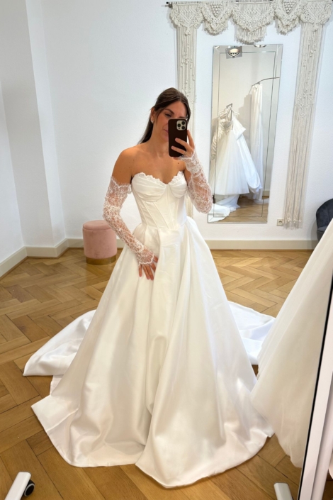 eva lendel kloe a linie corsage mit spitzenbestickung clean spitzenärmel schlitz 5